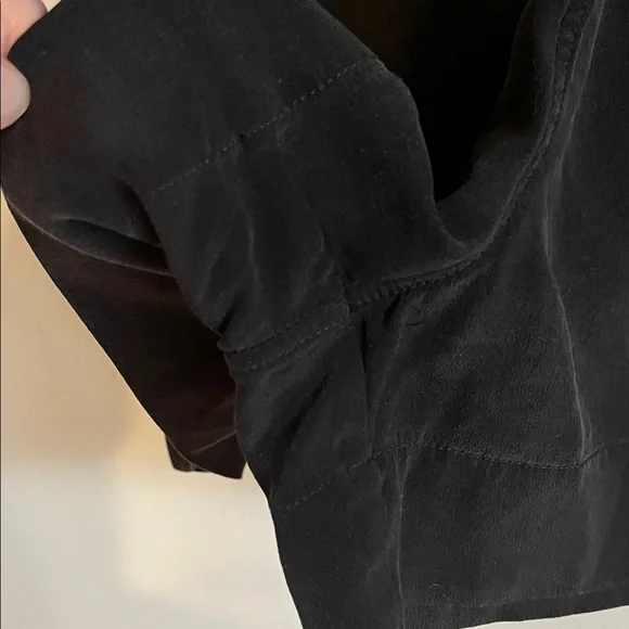 Elizabeth Suzann Black Silk Florence Shorts - Picture 4 of 8